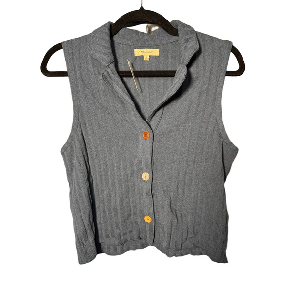 Madewell Tops - Madewell Blue Sleeveless Button-Down Shirt with Mismatched Buttons- NWT- Size M